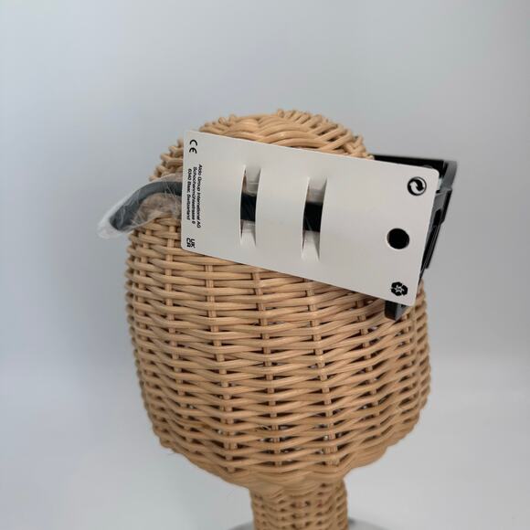 NWT Aldo black cat eye sunglasses - Picture 4 of 5